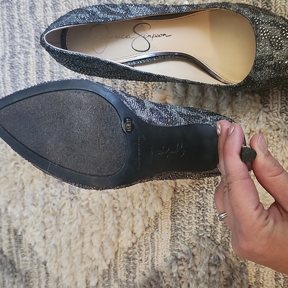 Jessica Simpson stilleto - Picture 3 of 3